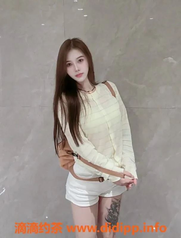 深圳上门服务-龙华大茜茜，24岁C罩杯，尽享800p服务