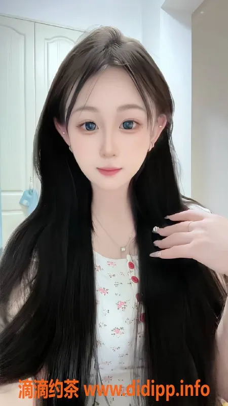 厦门楼凤-思明区芊雨 166身高42体重 700元起