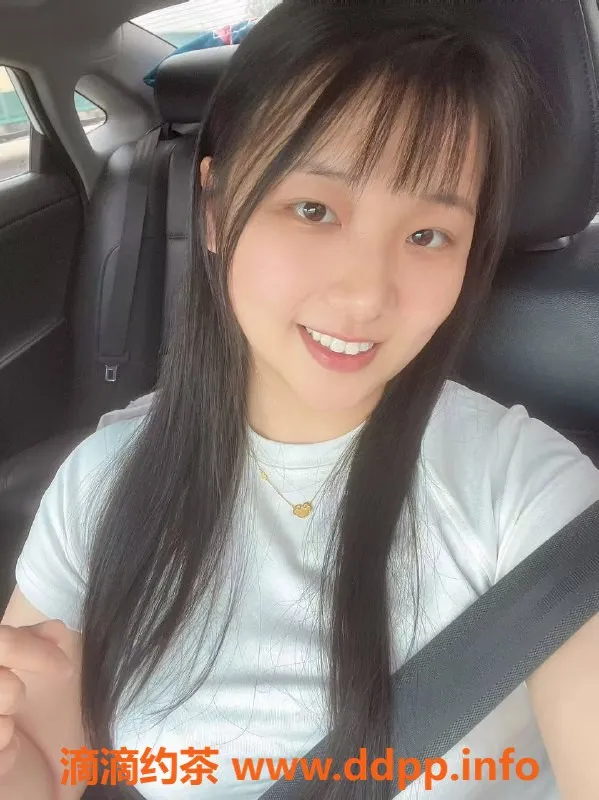 广州楼凤-海珠甜甜，500元大胸服务体验