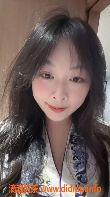 广州楼凤-越秀嫩妹刘妤淇视频验证，700元约起！