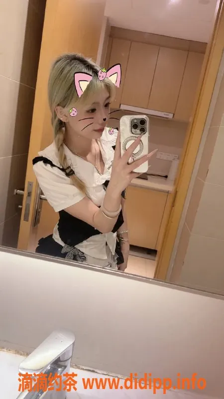 广州楼凤-广州天河奶茶妹妹，700元起服务超赞