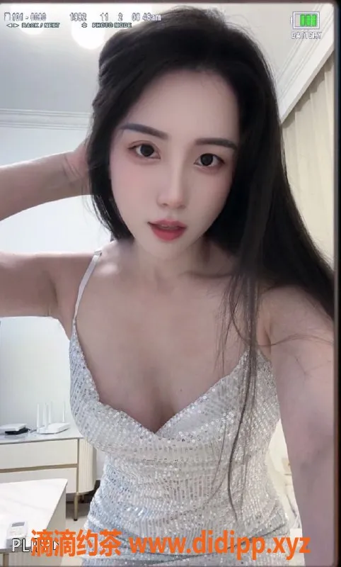 广州楼凤-广州天河苏念老师，服务800起，火热推荐！