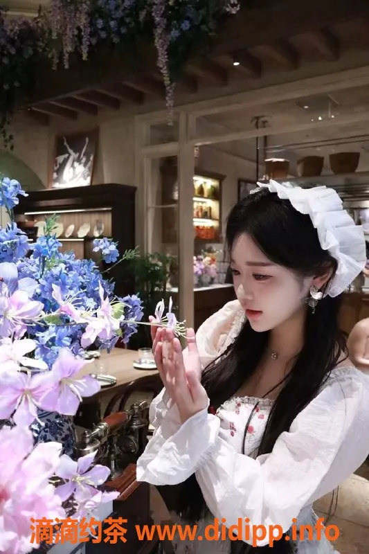 深圳楼凤-南山桃桃熊SM野战3P服务，尽享激情夜晚