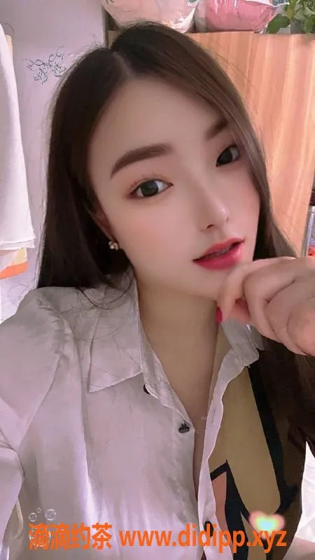 广州楼凤-海珠御姐艳子，4P服务大胸诱惑