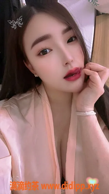 广州楼凤-海珠御姐艳子，4P服务大胸诱惑