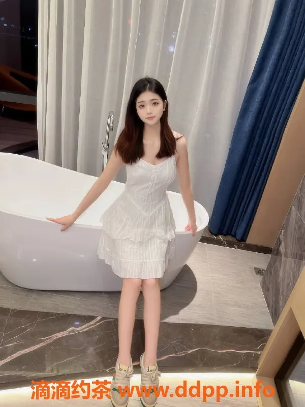 深圳楼凤资源信息,福田18岁学生妹小可，165cm D杯，私约1288p起