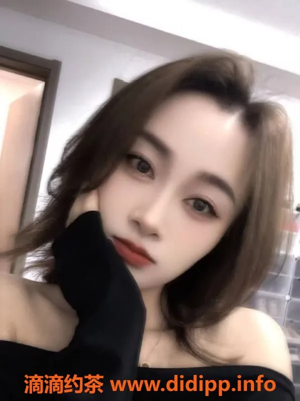 杭州楼凤-滨江茜茜，服务热情，私聊轻松预约