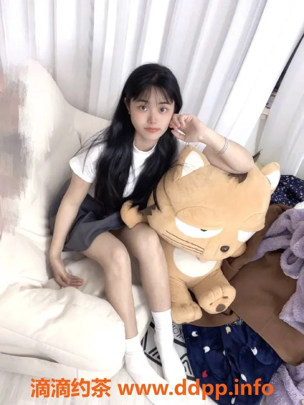 杭州楼凤-艺名小可，服务优质，预约请加微信！