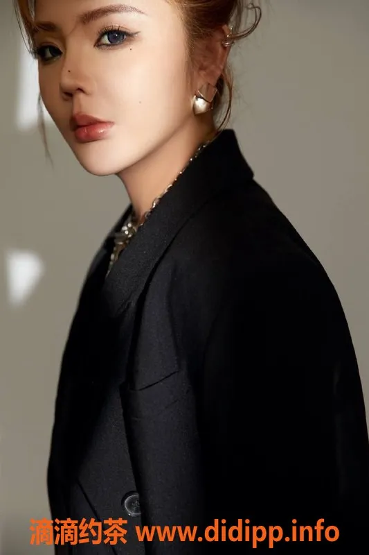 北京楼凤资源信息,乐姐，朝阳双井，28岁，丰满型1000元服务