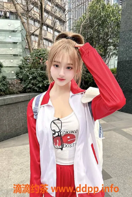 厦门楼凤-厦门思明区小樱，娇小玲珑，身高162，价格600起