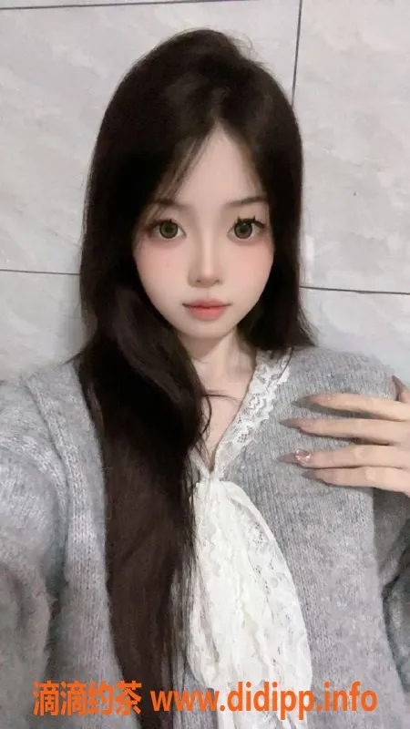 广州楼凤-白云允静嫩妹，视频验证，600元一小时