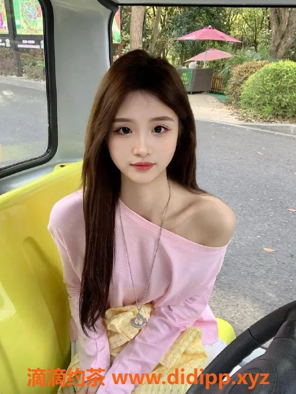 广州楼凤-荔湾嫩妹馨媛，600元体验不一样的服务