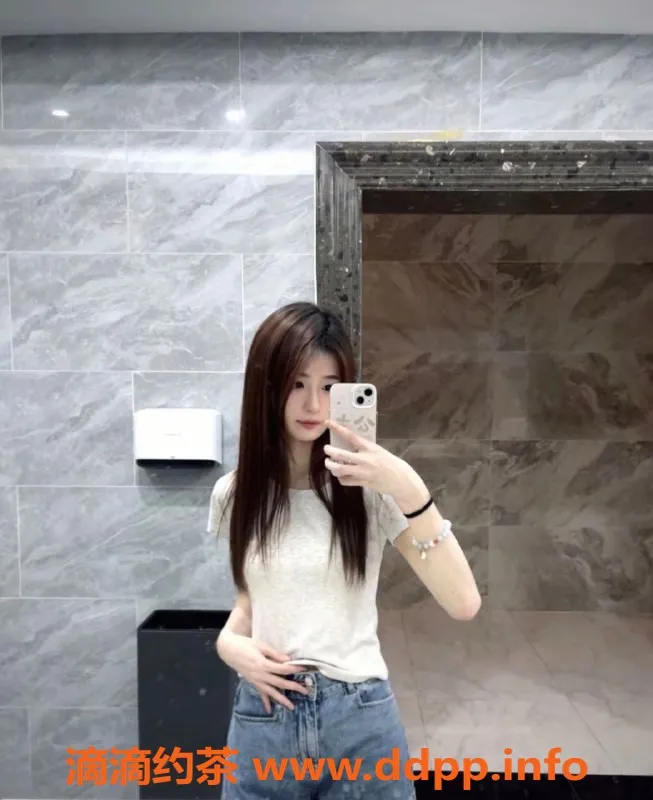 杭州楼凤-上城嫩妹楚楚，1200元超值服务！