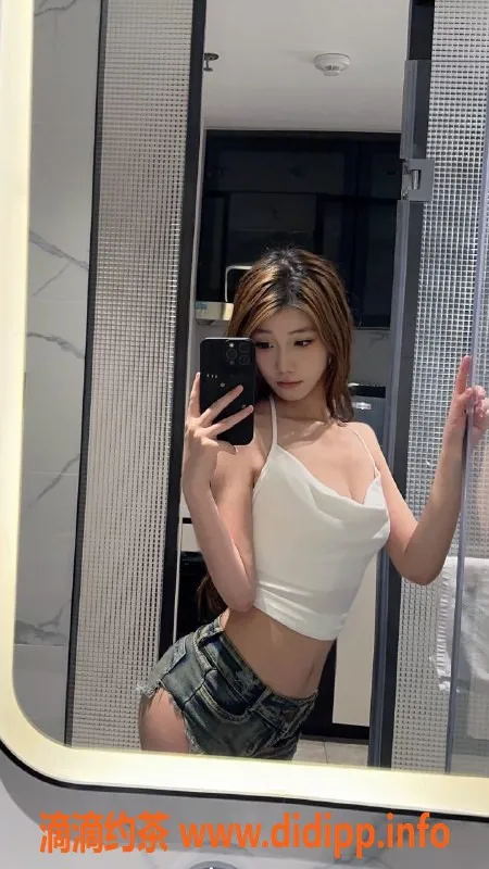 广州楼凤-广州天河涵璇，800起服务，体验蛇吻魅力