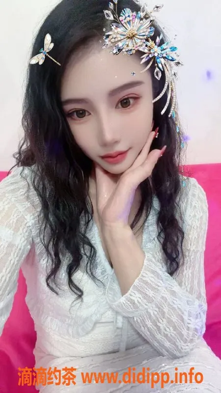 武汉楼凤-硚口冰冰，私聊预约，魅力无限