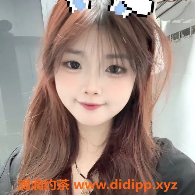 成都楼凤-锦江区兮兮，身高170，110斤大长腿嫩妹