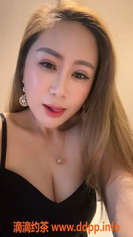 长沙楼凤-雨花区紫涵，少妇服务，60分钟仅500p！