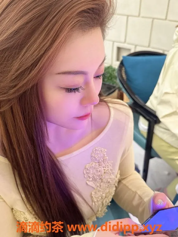 北京楼凤-朝阳双井的卷卷，170cm 36D纯御服务等你体验！