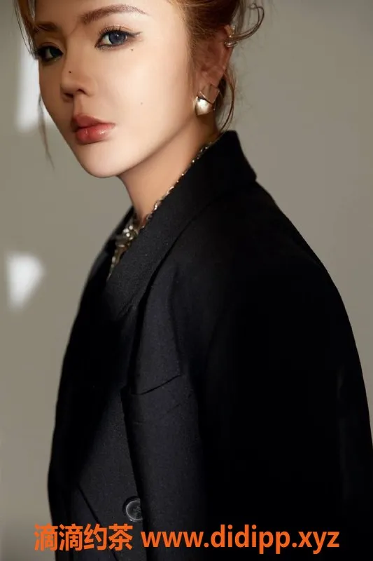 北京楼凤资源信息,朝阳乐姐，28岁162cm丰满型，服务优质