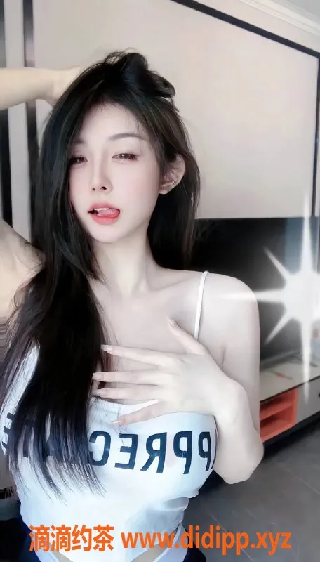 深圳楼凤-南山小兔妹妹：新下海模特，轻松出击！