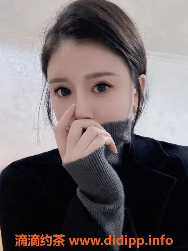 广州楼凤资源信息,天河御姐余七七，夜课7P大胸服务