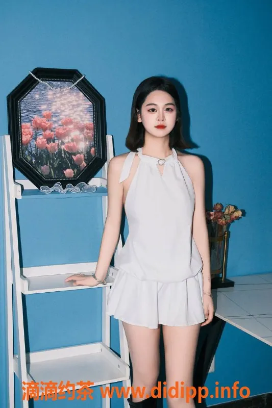 杭州楼凤-上城区如烟，巨乳嫩妹1800/PP体验