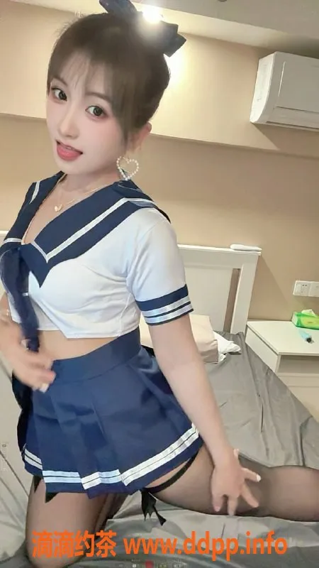 杭州楼凤-萧山小娜：巨乳、舌吻，课费600元起