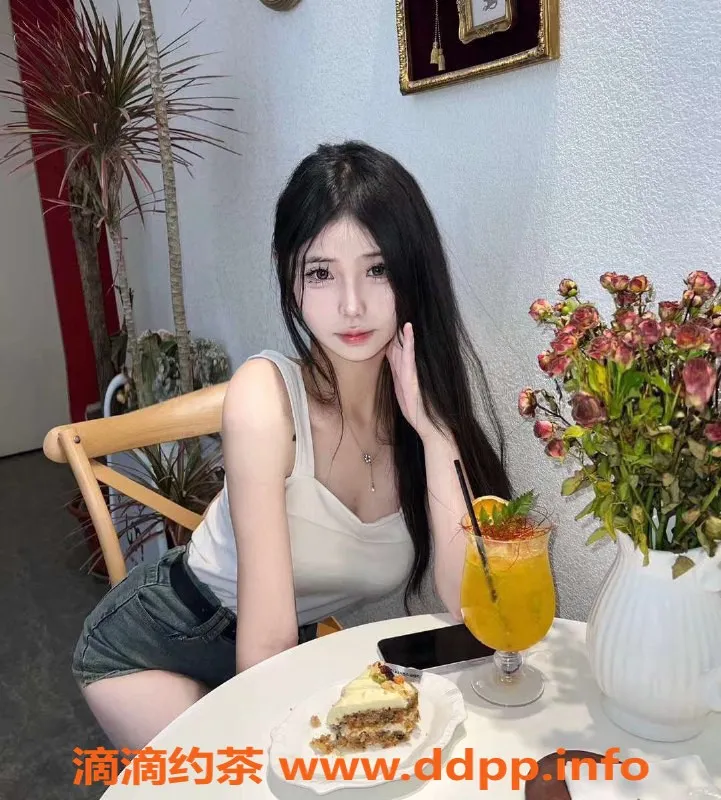 广州外围-广州佛山高端外围服务，年轻学妹气质满分