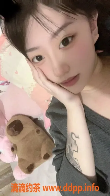 广州楼凤资源信息,佛山兔兔，800元起蛇吻服务，体验不容错过！