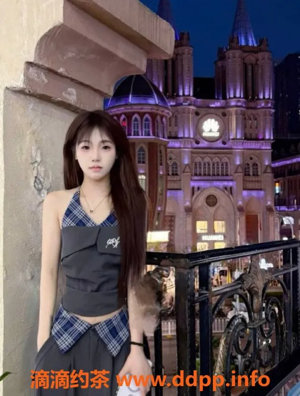 武汉楼凤-洪山小洋妹子，价格600p，服务不错！