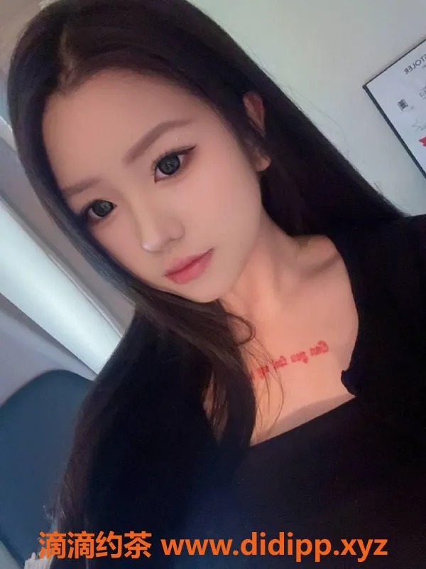 杭州楼凤-上城嫩妹思思，900元/次，陪浴舌吻服务