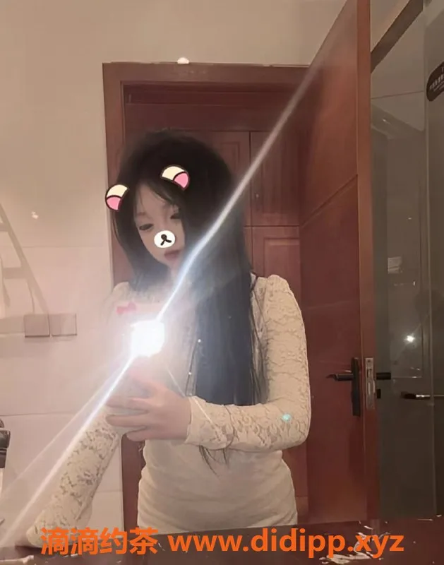 广州楼凤资源信息,天河嫩妹琪琪，舌吻服务700p