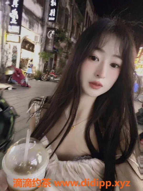 西安楼凤-甜心莹🌙 碑林区21岁娇小可爱伴游，服务超甜！