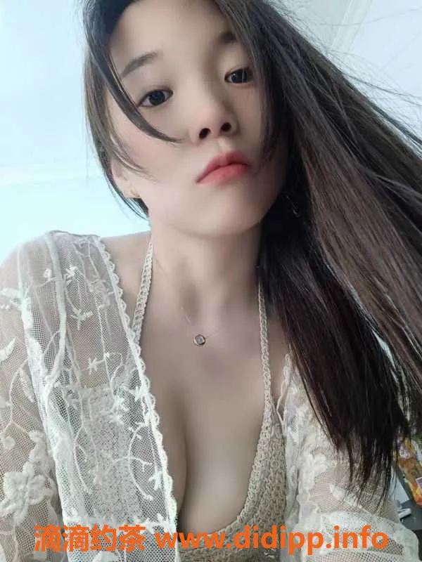 广州楼凤-广州海珠纯素颜灵儿，25岁163cm，诱惑36D