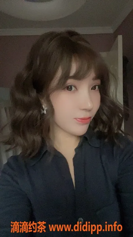 西安楼凤-未央区罗兰，27岁B罩杯，166/95超乖女孩