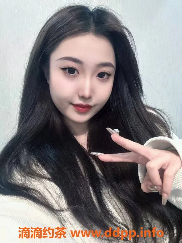 福州楼凤-福州叶子，166高甜美御姐，95F身材等你调教