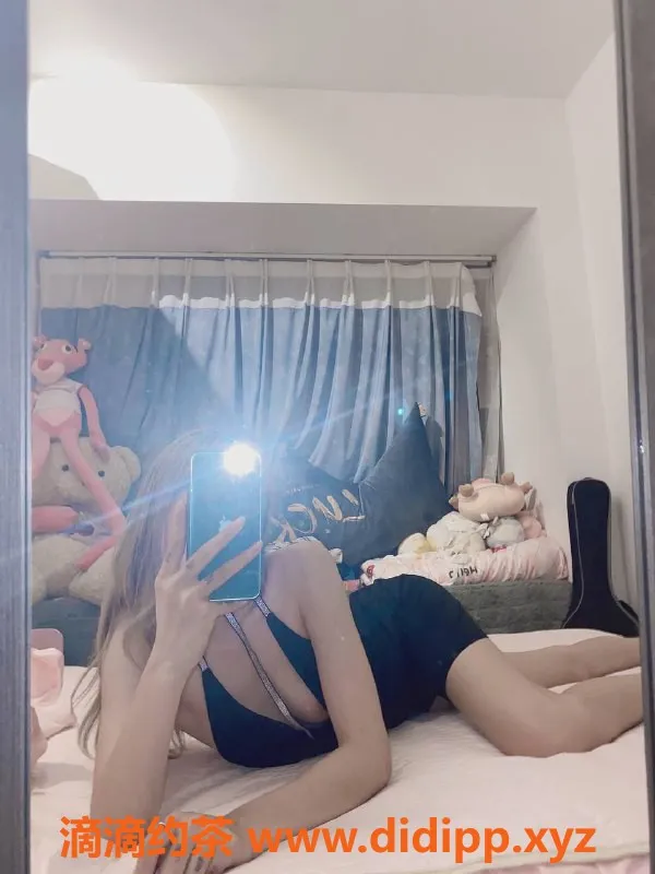 成都楼凤-磨子桥安娜，20岁嫩妹，身高170，车费实惠