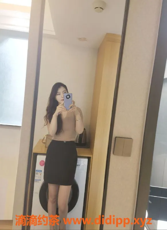 佛山楼凤-顺德想想，私聊预约800元起服务