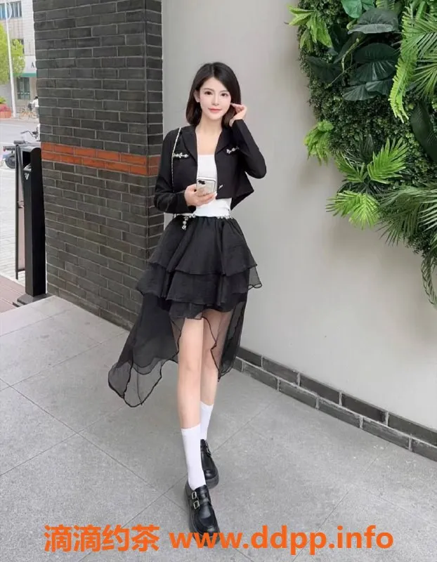 西安楼凤-未央区小西瓜，167高挑C+妹子，12pp享受