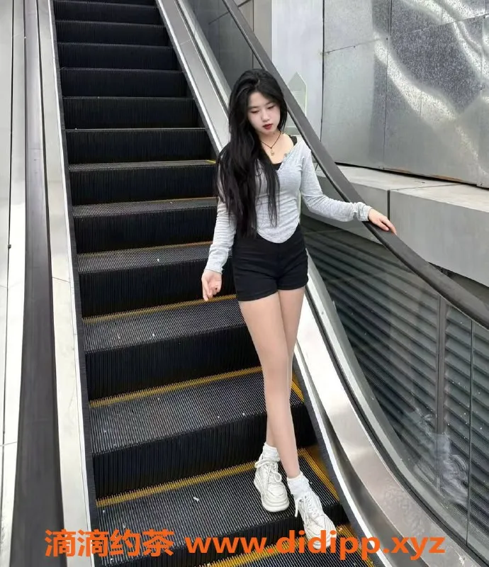 东莞楼凤-东城夏秋 价格P/700 体验极佳