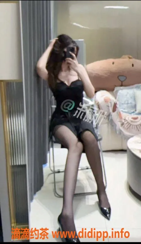 广州楼凤资源信息,广州天河朱丽叶，800元起蛇吻服务