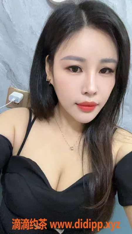 广州楼凤-天河少妇双双，4P体验超刺激！