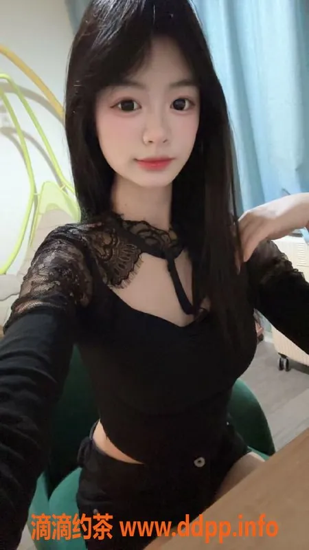 西安楼凤-高新区小雨欣 18岁B罩杯身高167，服务多样