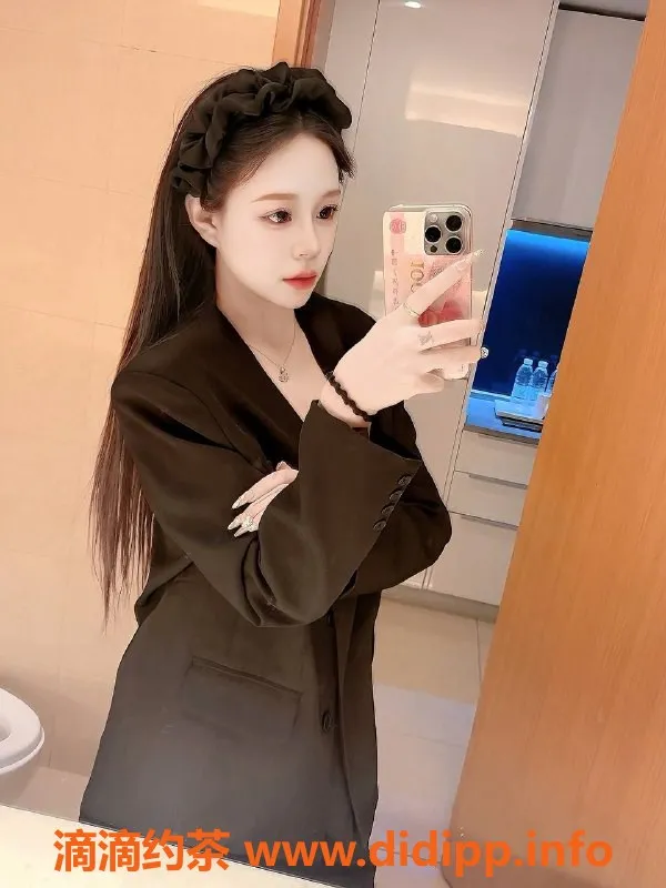 西安楼凤-未央区芯妍，175cm B+罩杯，专业陪浴服务！