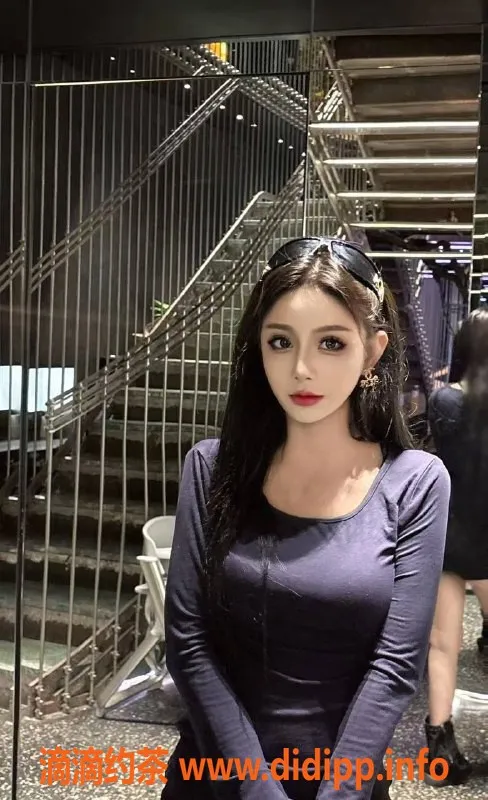 西安楼凤-未央区23岁舒舒，170cm 96斤 36C，7p起价