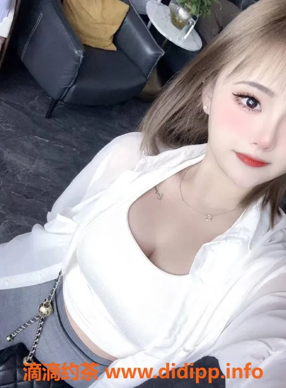 西安楼凤-龙首原饼干，身高168，38C，服务多样