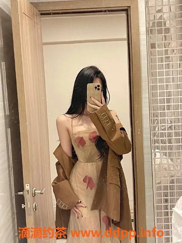 深圳楼凤-南山悠米老师，价格1500p，制服服务超赞