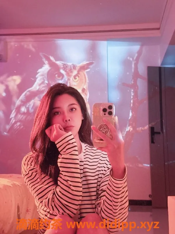 杭州楼凤-萧山果汁妹妹，900元御姐服务，刺激舌吻体验！