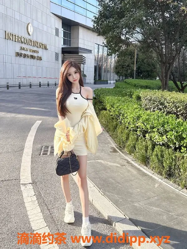 西安楼凤-雁塔兮兮，茶艺服务，8p起价