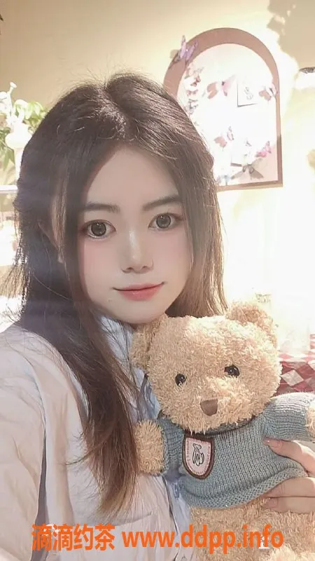 广州楼凤-天河酥酥，600元舌吻69制服诱惑